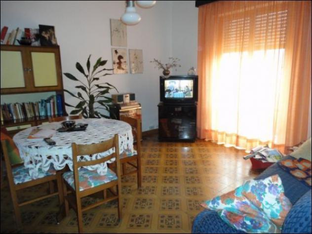 appartamento in vendita a Castelnuovo Magra in zona Colombiera