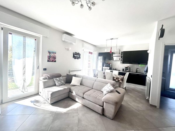 appartamento in vendita a Castelnuovo Magra in zona Molicciara