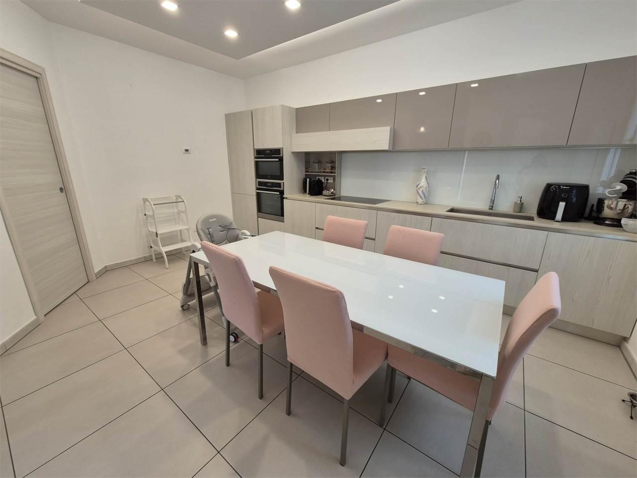 appartamento in vendita a Castelnuovo Magra in zona Colombiera