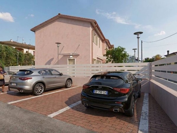 casa indipendente in vendita a Castelnuovo Magra in zona Molicciara