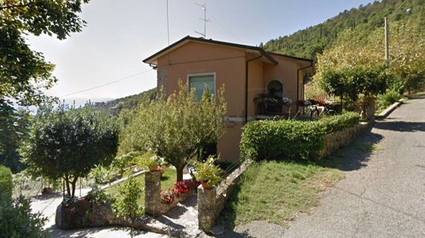 appartamento in vendita a Castelnuovo Magra in zona Vallecchia