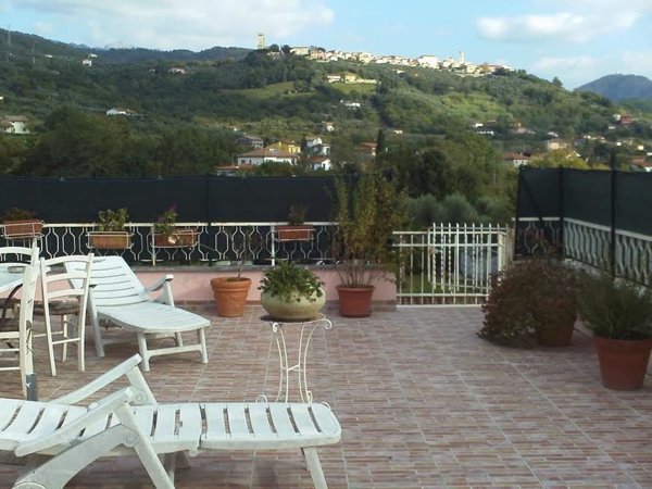 appartamento in vendita a Castelnuovo Magra in zona Colombiera