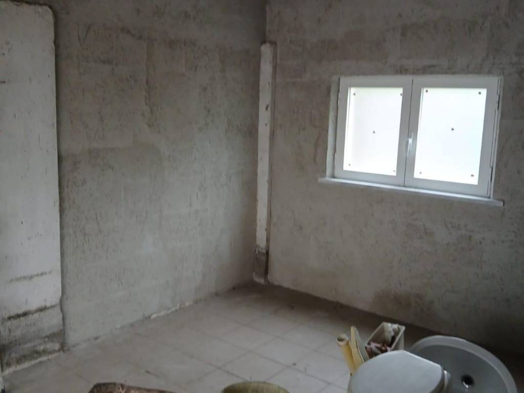 casa indipendente in vendita a Castelnuovo Magra in zona Colombiera