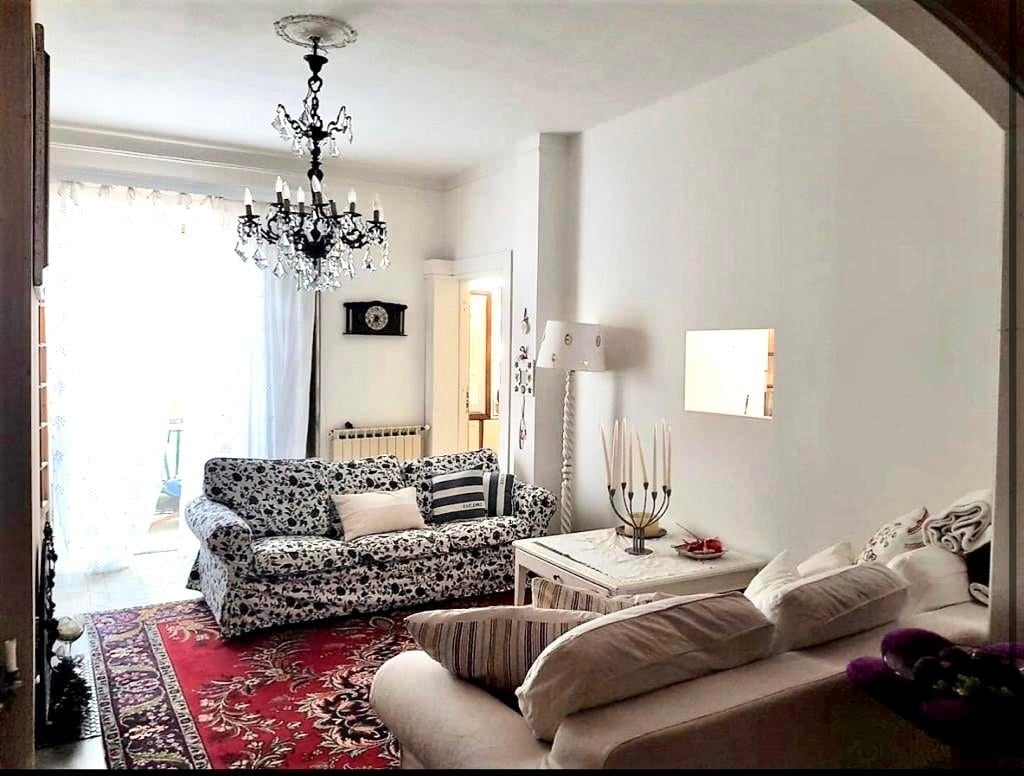 casa indipendente in vendita a Castelnuovo Magra in zona Molicciara