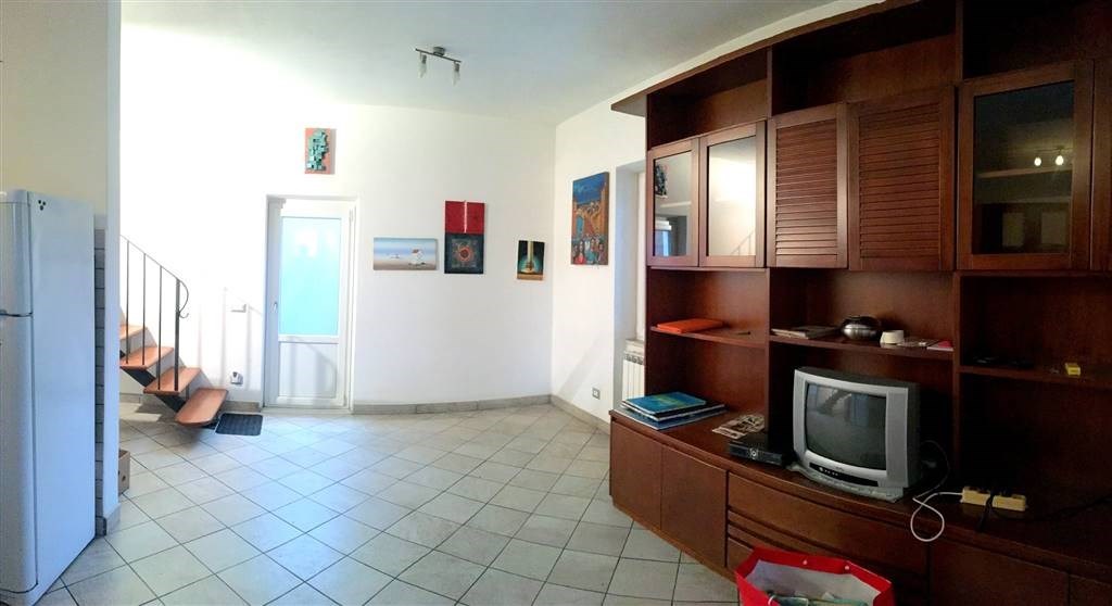 casa semindipendente in vendita a Castelnuovo Magra in zona Molicciara
