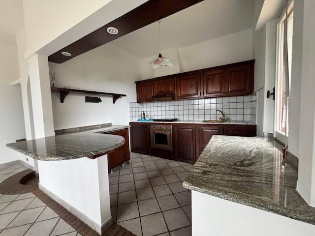 appartamento in vendita a Castelnuovo Magra in zona Colombiera