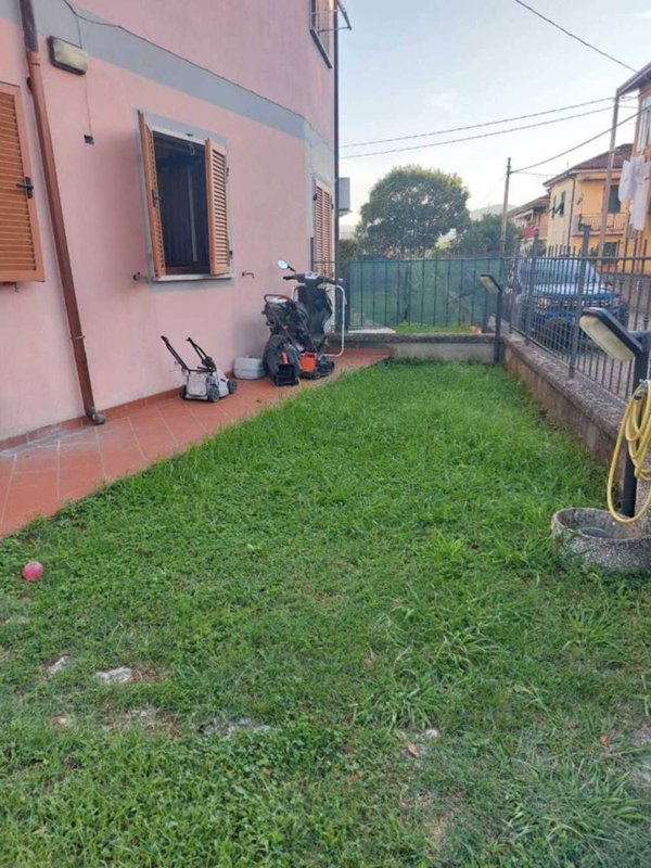 appartamento in vendita a Castelnuovo Magra in zona Molicciara