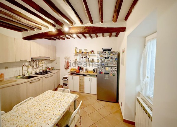 appartamento in vendita a Castelnuovo Magra in zona Colombiera