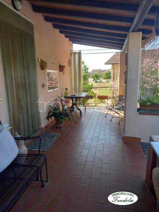 casa indipendente in vendita a Castelnuovo Magra in zona Molicciara