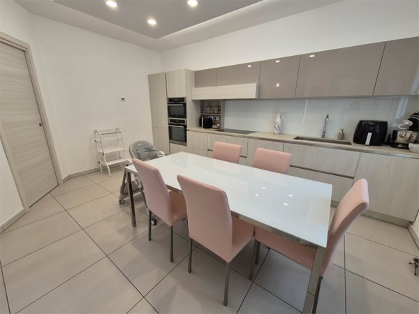 appartamento in vendita a Castelnuovo Magra in zona Colombiera