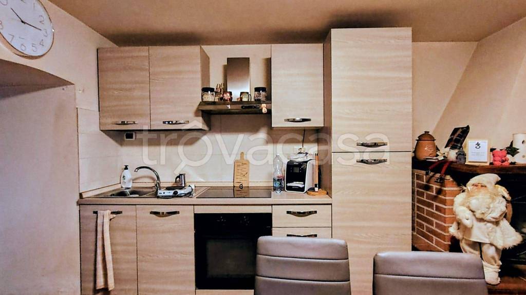 appartamento in vendita a Castelnuovo Magra in zona Colombiera