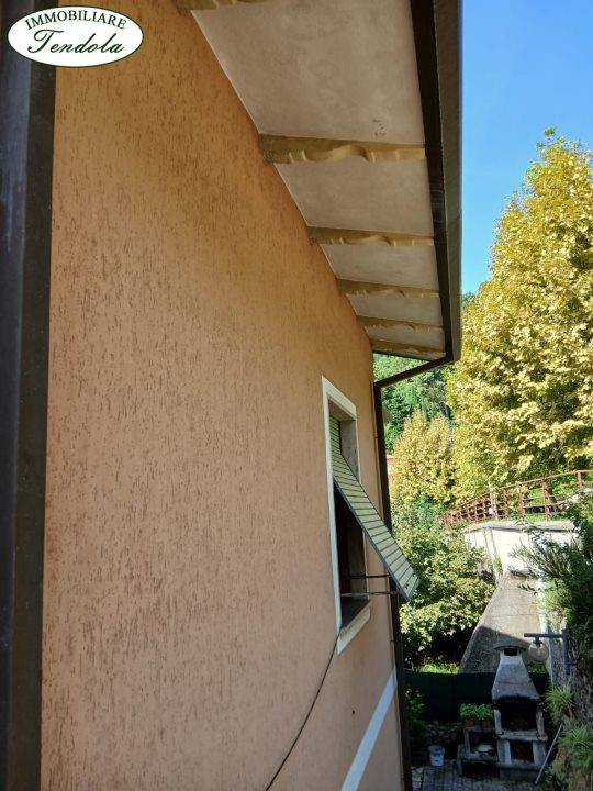 casa indipendente in vendita a Castelnuovo Magra