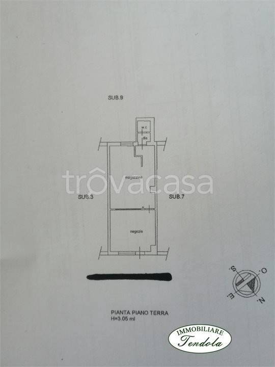 locale commerciale in vendita a Castelnuovo Magra in zona Molicciara