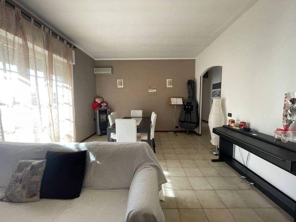 appartamento in vendita a Castelnuovo Magra in zona Colombiera