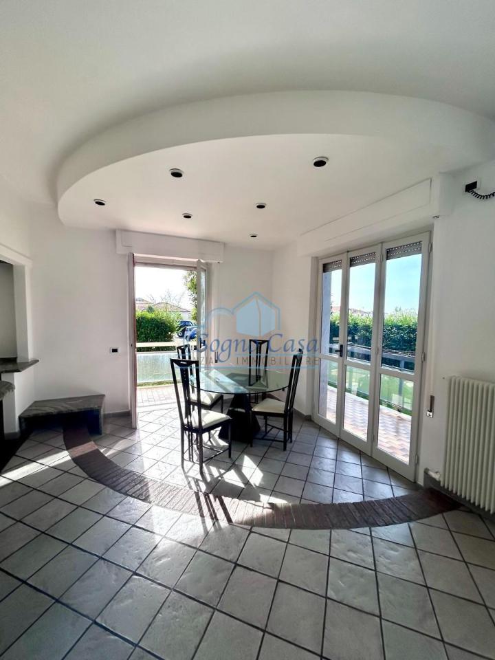 appartamento in vendita a Castelnuovo Magra in zona Colombiera