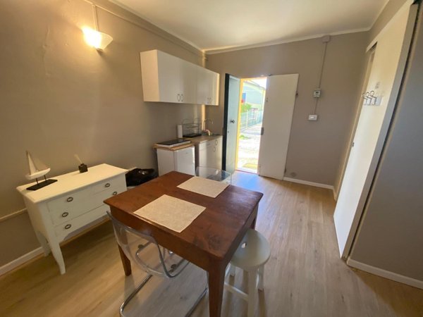 locale di sgombero in vendita a Castelnuovo Magra in zona Colombiera