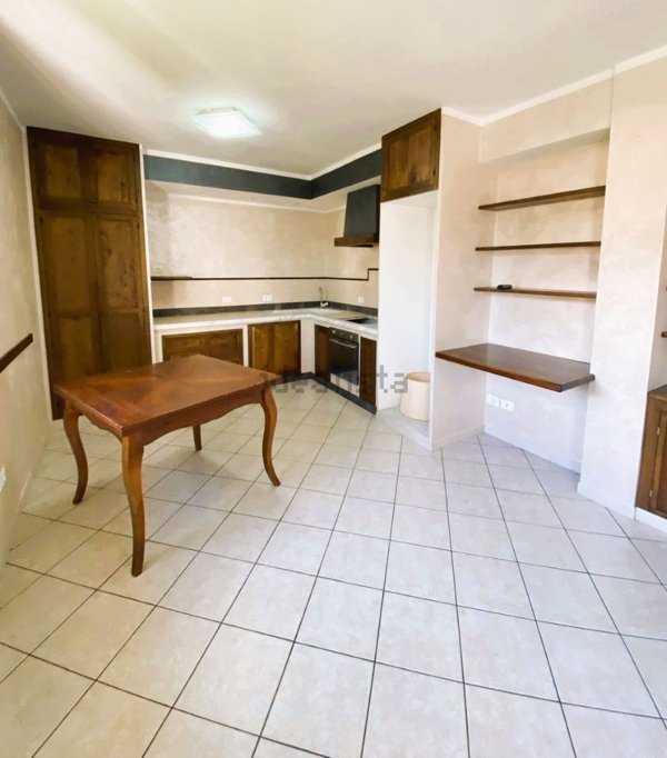 appartamento in vendita a Castelnuovo Magra in zona Colombiera