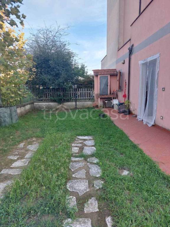 casa indipendente in vendita a Castelnuovo Magra in zona Molicciara