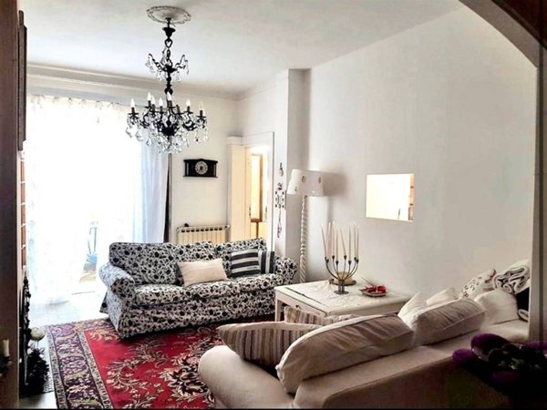 casa indipendente in vendita a Castelnuovo Magra in zona Molicciara