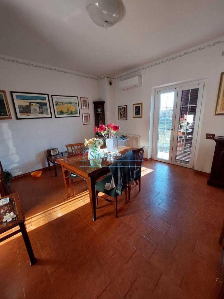 casa semindipendente in vendita a Castelnuovo Magra