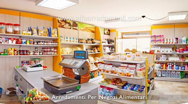 negozio in vendita a Castelnuovo Magra