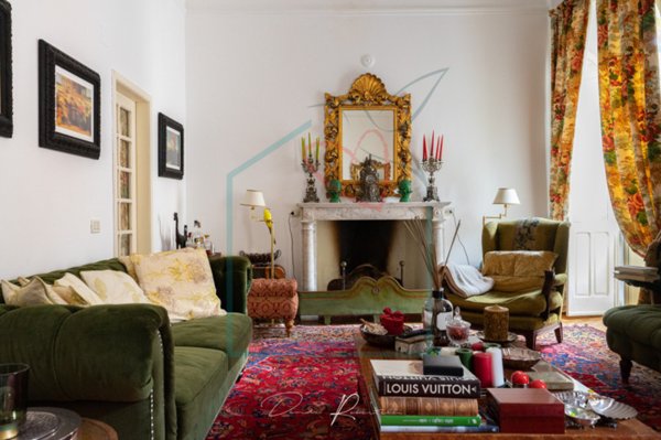 casa indipendente in vendita a Castelnuovo Magra