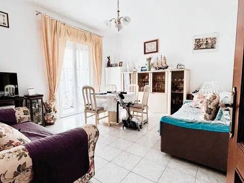 appartamento in vendita a Castelnuovo Magra in zona Molicciara