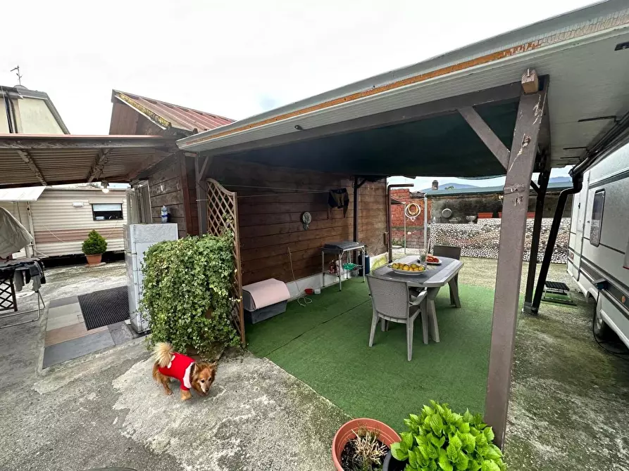 casa indipendente in vendita a Castelnuovo Magra