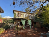 casa indipendente in vendita a Castelnuovo Magra