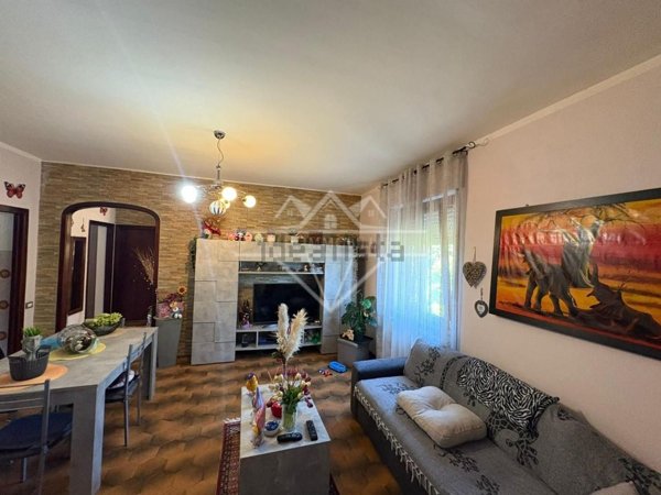 appartamento in vendita a Castelnuovo Magra in zona Molicciara