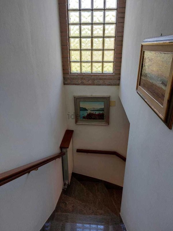 casa indipendente in vendita a Castelnuovo Magra