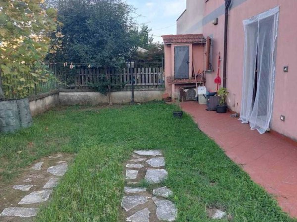 appartamento in vendita a Castelnuovo Magra in zona Molicciara