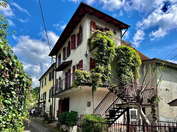 appartamento in vendita a Castelnuovo Magra