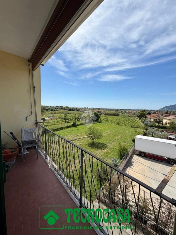 appartamento in vendita a Castelnuovo Magra