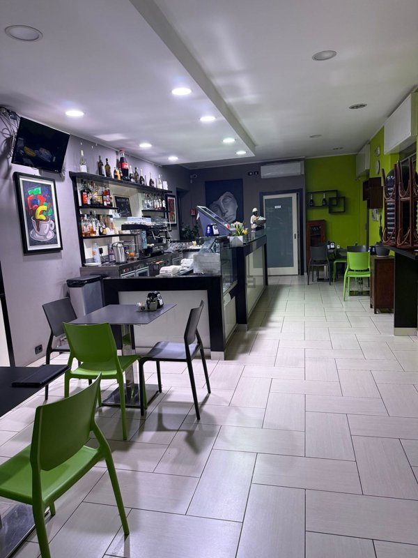 negozio in vendita a Castelnuovo Magra