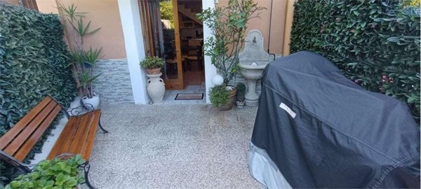 appartamento in vendita a Castelnuovo Magra in zona Colombiera