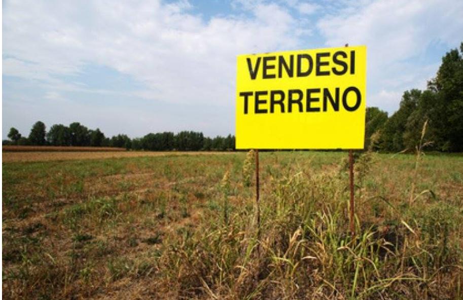 terreno edificabile in vendita a Castelnuovo Magra in zona Colombiera