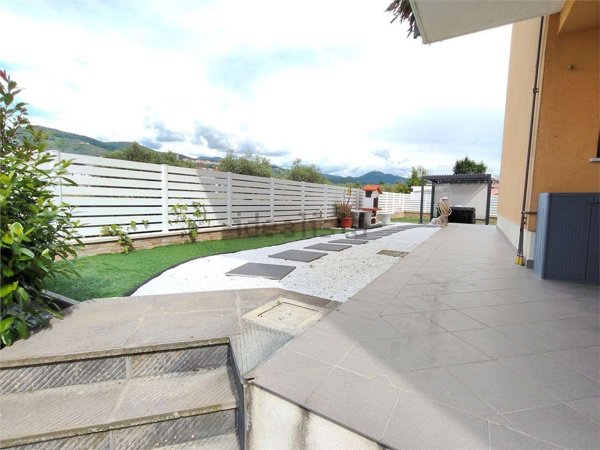 appartamento in vendita a Castelnuovo Magra in zona Colombiera