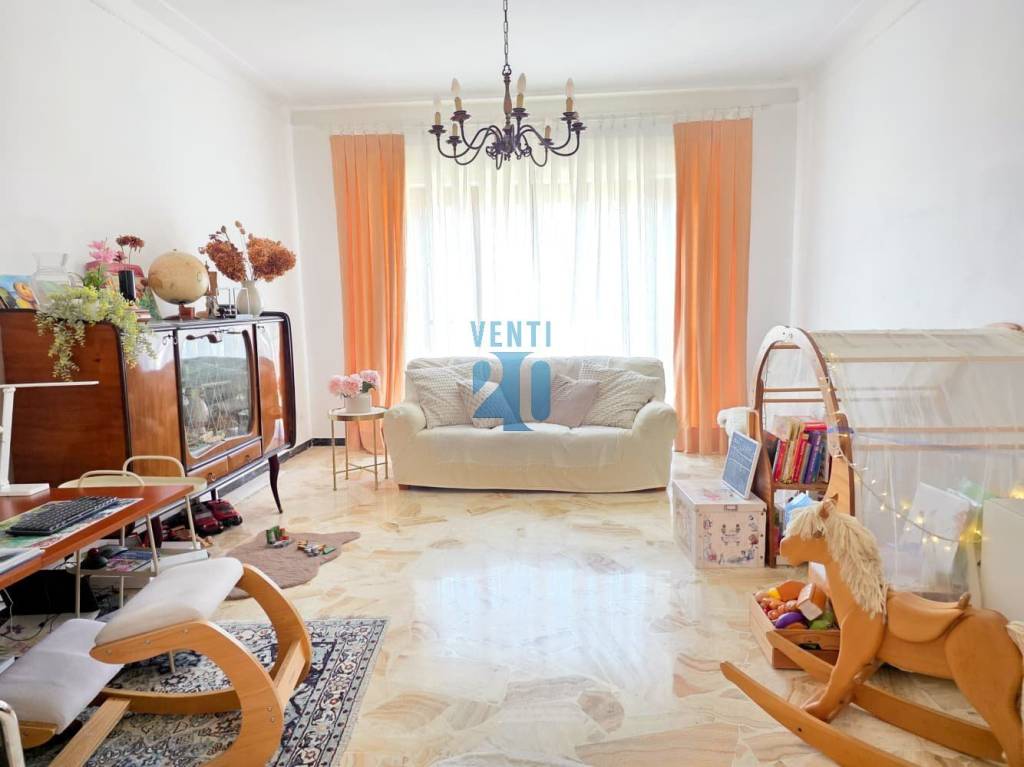 casa indipendente in vendita a Castelnuovo Magra in zona Molicciara