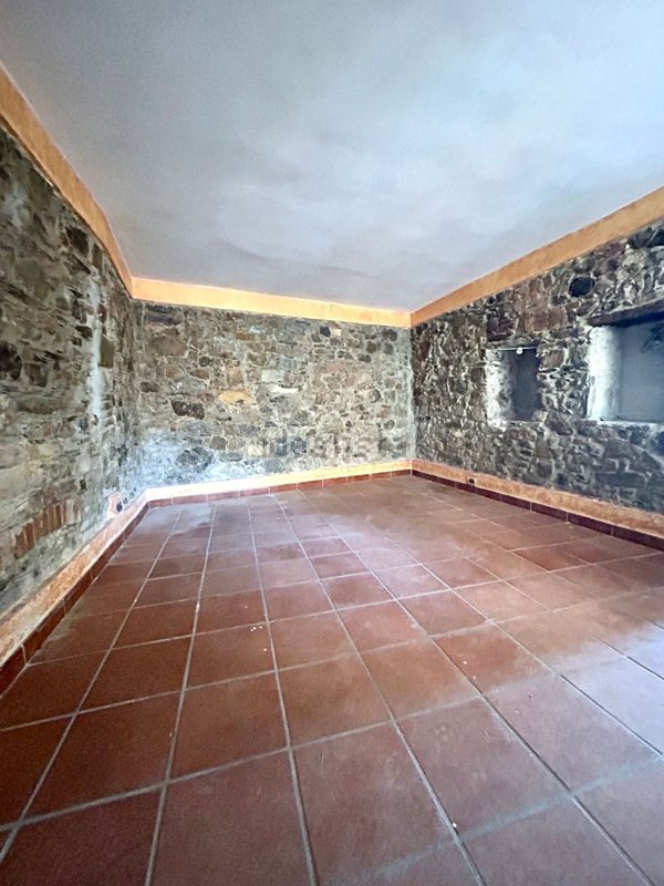 casa indipendente in vendita a Castelnuovo Magra