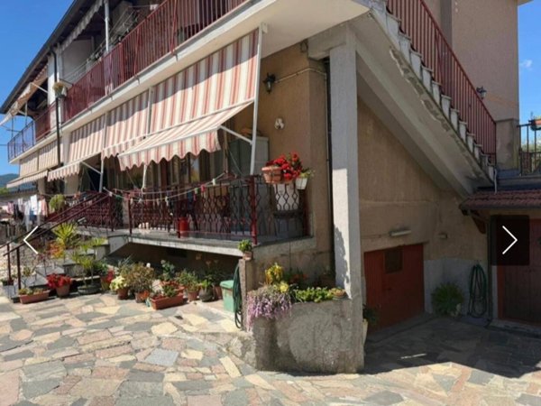 appartamento in vendita a Castelnuovo Magra in zona Molicciara