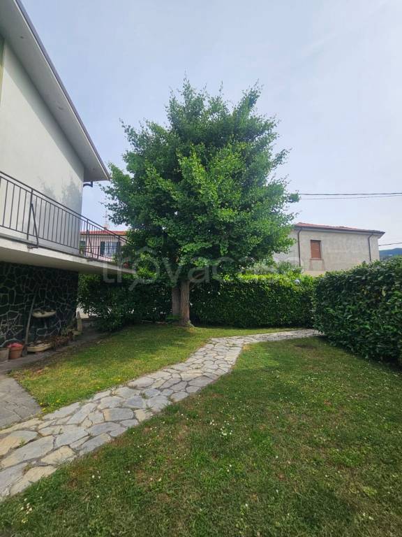 appartamento in vendita a Castelnuovo Magra in zona Colombiera