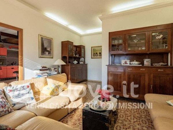casa indipendente in vendita a Castelnuovo Magra