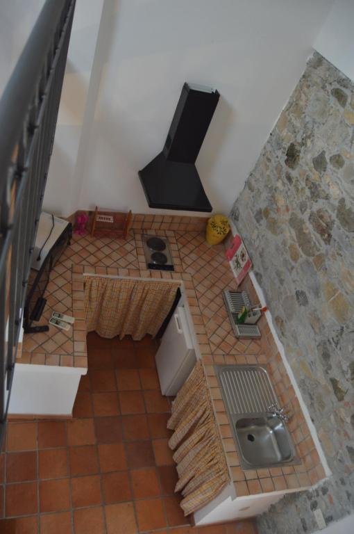 casa indipendente in vendita a Castelnuovo Magra in zona Vallecchia