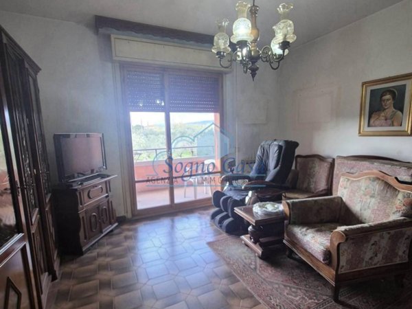 appartamento in vendita a Castelnuovo Magra in zona Palvotrisia