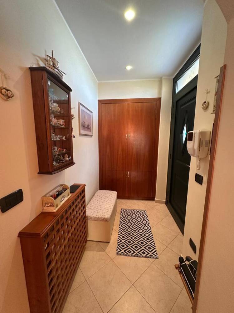 casa indipendente in vendita a Castelnuovo Magra in zona Palvotrisia