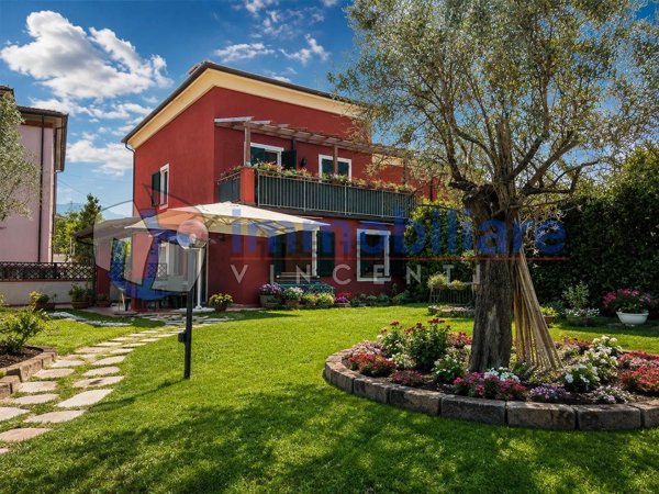 appartamento in vendita a Castelnuovo Magra in zona Molicciara