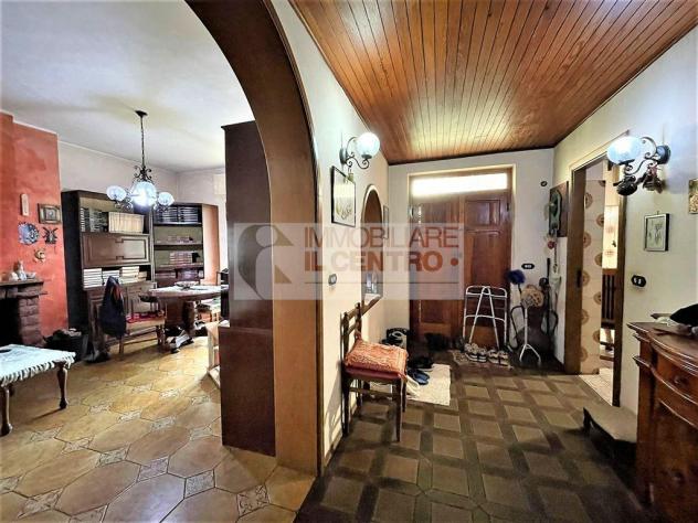 casa indipendente in vendita a Castelnuovo Magra in zona Molicciara
