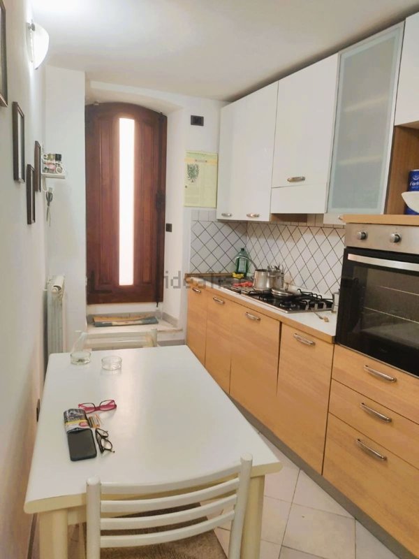 casa indipendente in vendita a Castelnuovo Magra