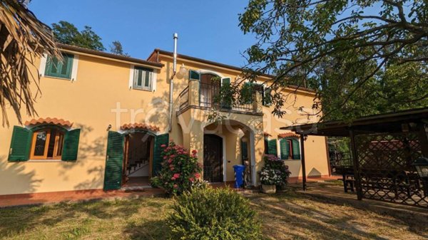 casa indipendente in vendita a Deiva Marina